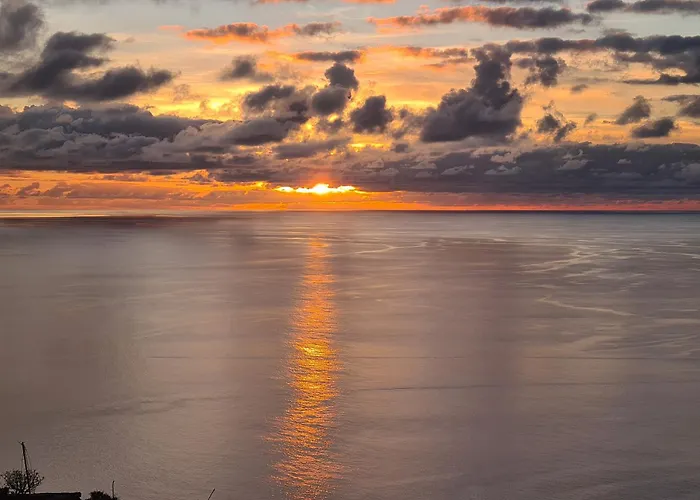 Puesta De Sol